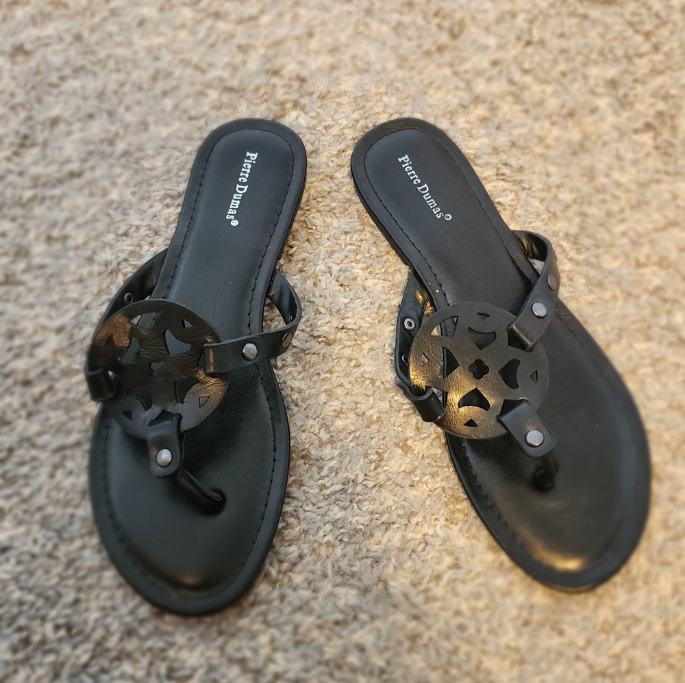 Pierre Dumas Black Women Slide Size 9